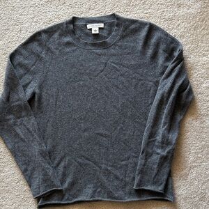 Cashmere Banana Republic Women's Gray Crewneck Sweater